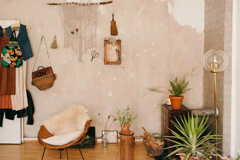 04-poemsandposies-homestory