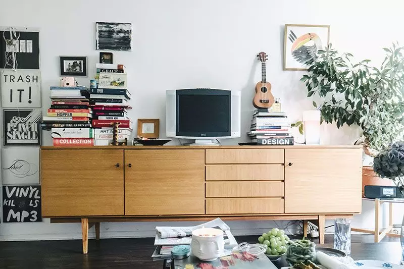 10-laura-dunkelmann-sideboard