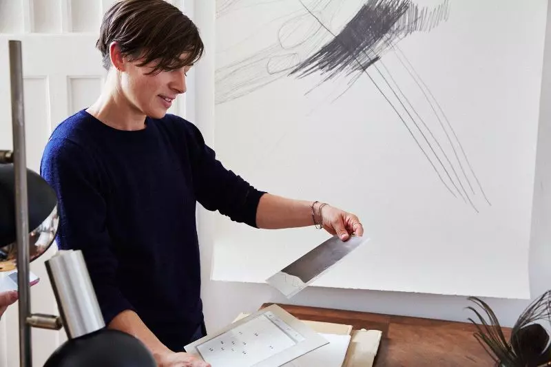 Femtastics-Judith-Springer-Fine-Deodorants-Kunst