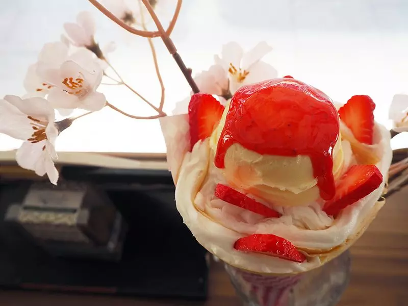 Femtastics-Mimis-Crepes-Hamburg-Erdbeercrepe