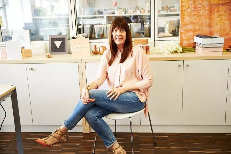 Femtastics-Triangle-Martina-Schulte-Block-Portrait