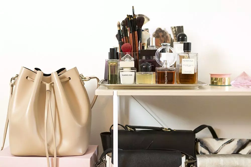 Amazed-Mag-Bucket-Bag