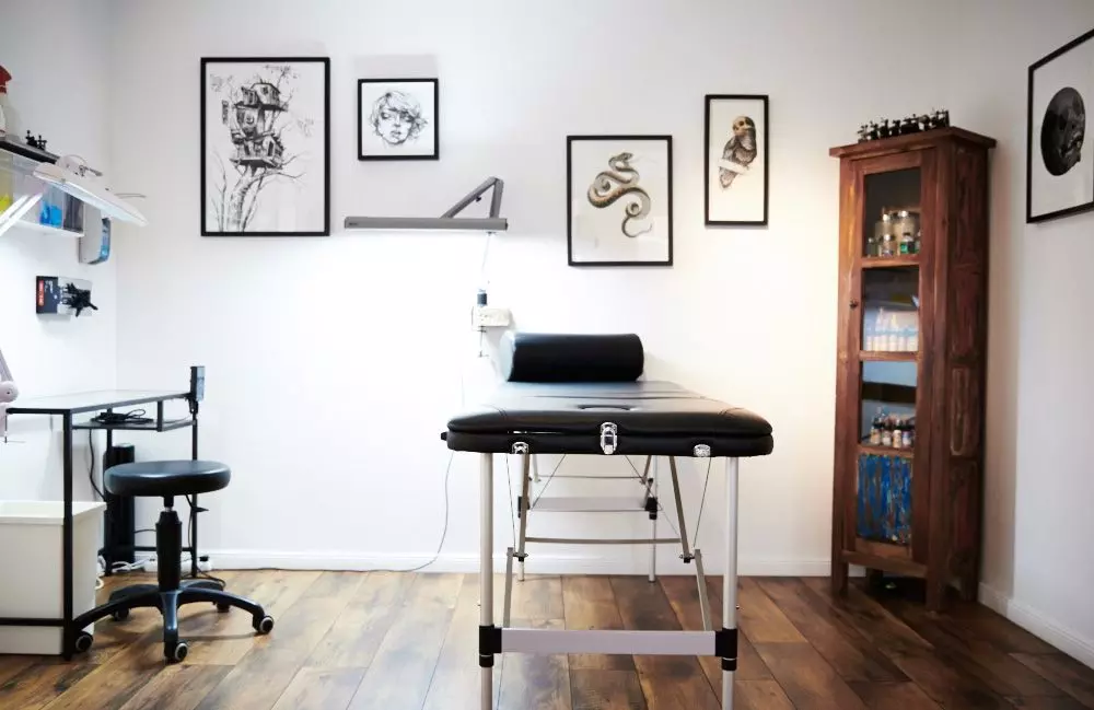 Femtastics-Jules-Wenzel-Immer-und-ewig-Tattoo