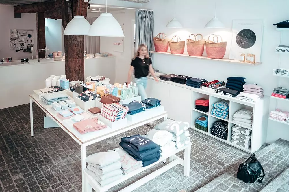 Femtastics-Townhouse-Zurich-Concept-Store