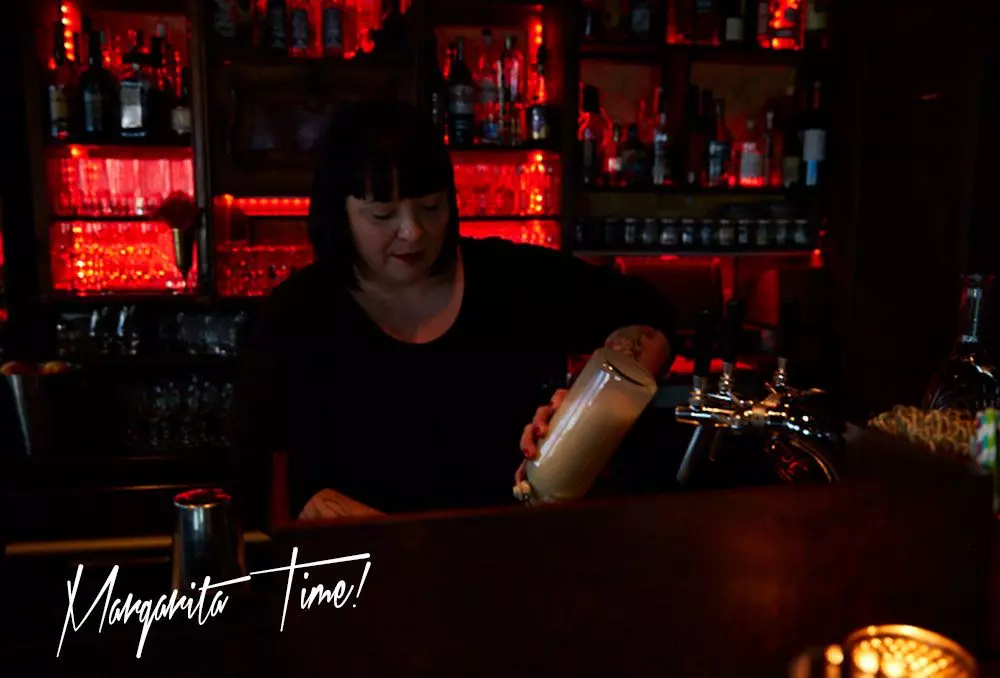 femtastics-Chug-Club-Drink-Mixen