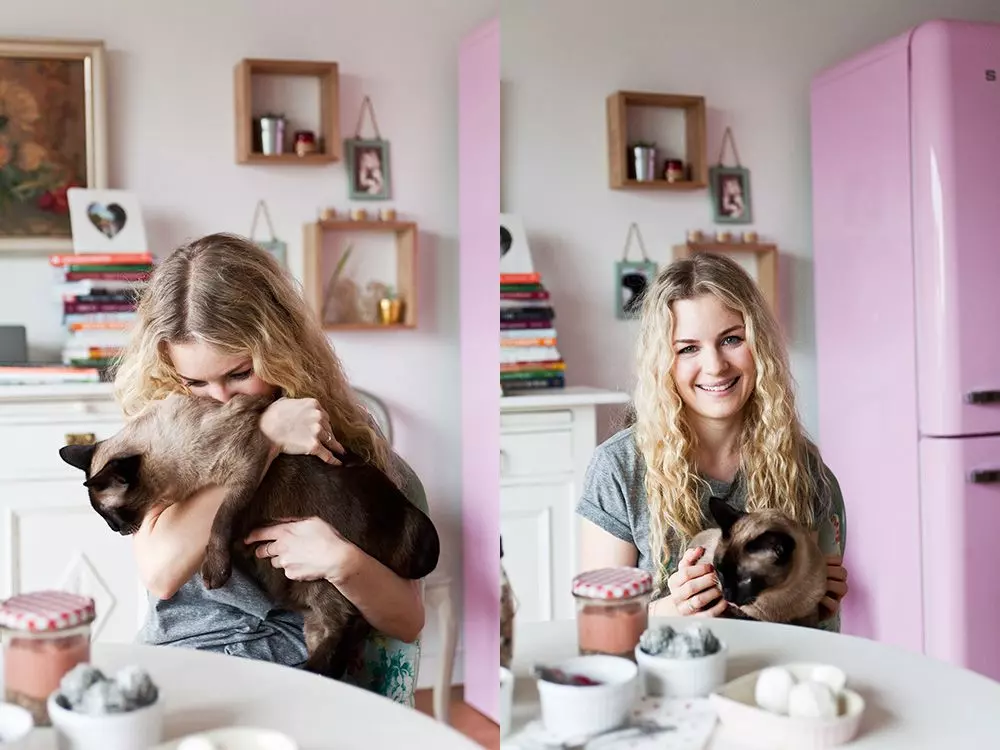 femtastics-Elisa-Brunke-Portrait