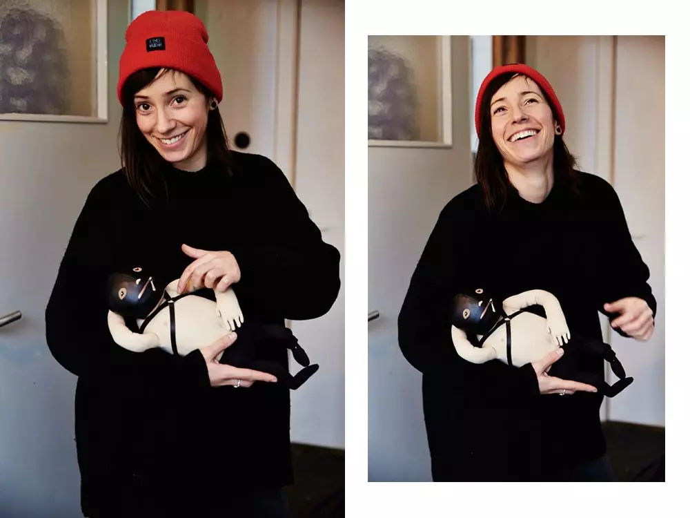 femtastics-Jules-Wenzel-Sadomasopuppe