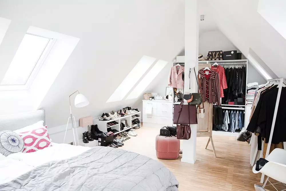 femtastics-Juliane-Diesner-Styleshiver-Kleiderschrank