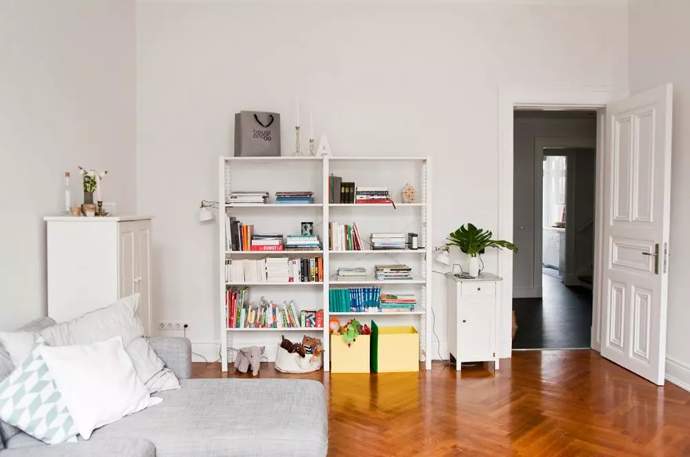 femtastics-Lea-Taaks-TheVeggieKitchn-Wohnzimmer