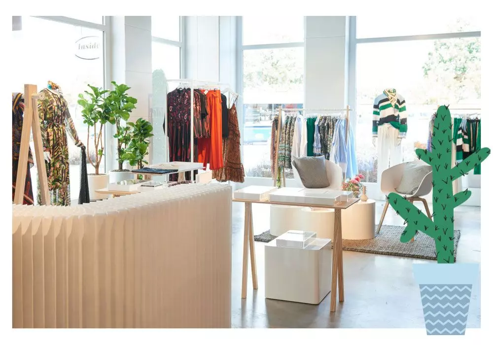 femtastics-McArthurGlen-DesignerOutlet-Store-Insider-