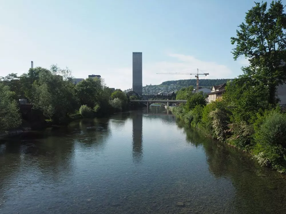 femtastics-Zuerich-Fluss
