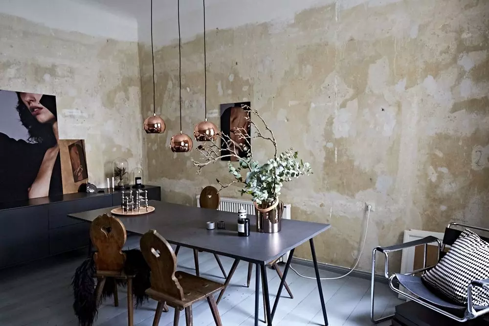 interior-dunkel-morbide