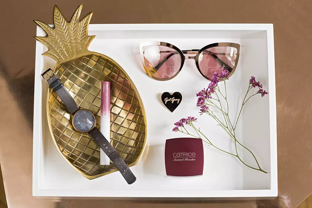 josie-loves-ananas