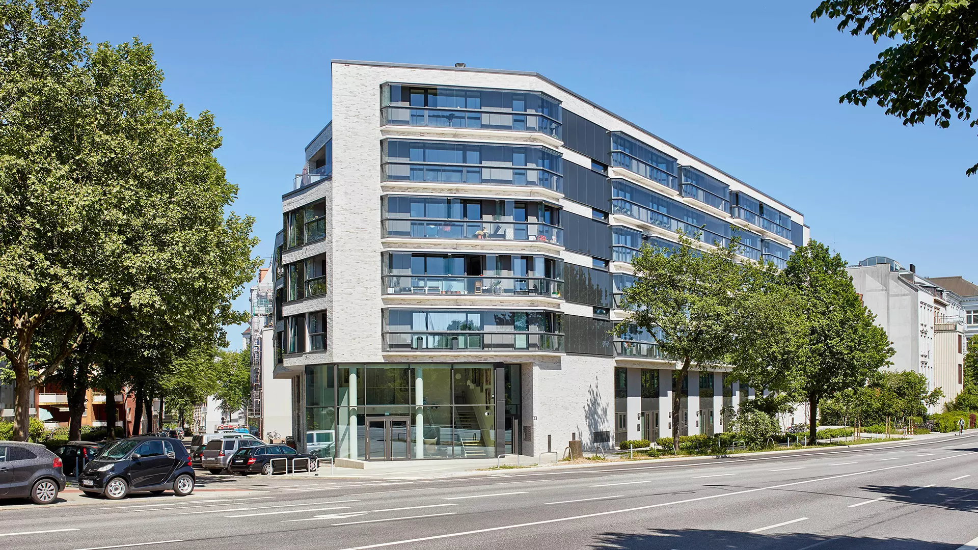 Durchschnitt / An der Verbindungsbahn