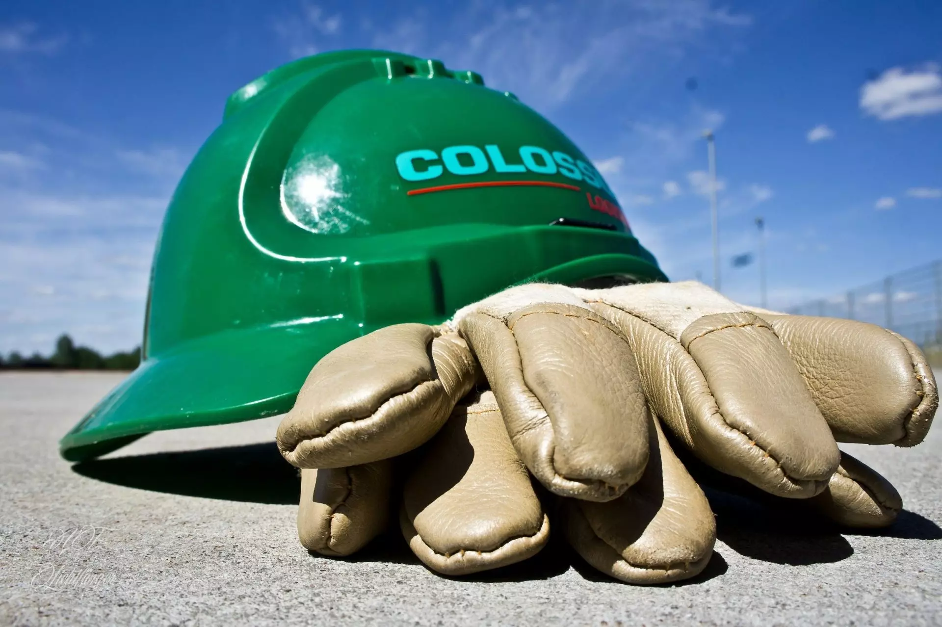 STELLENANZEIGE COLOSSUS METALLBAUER