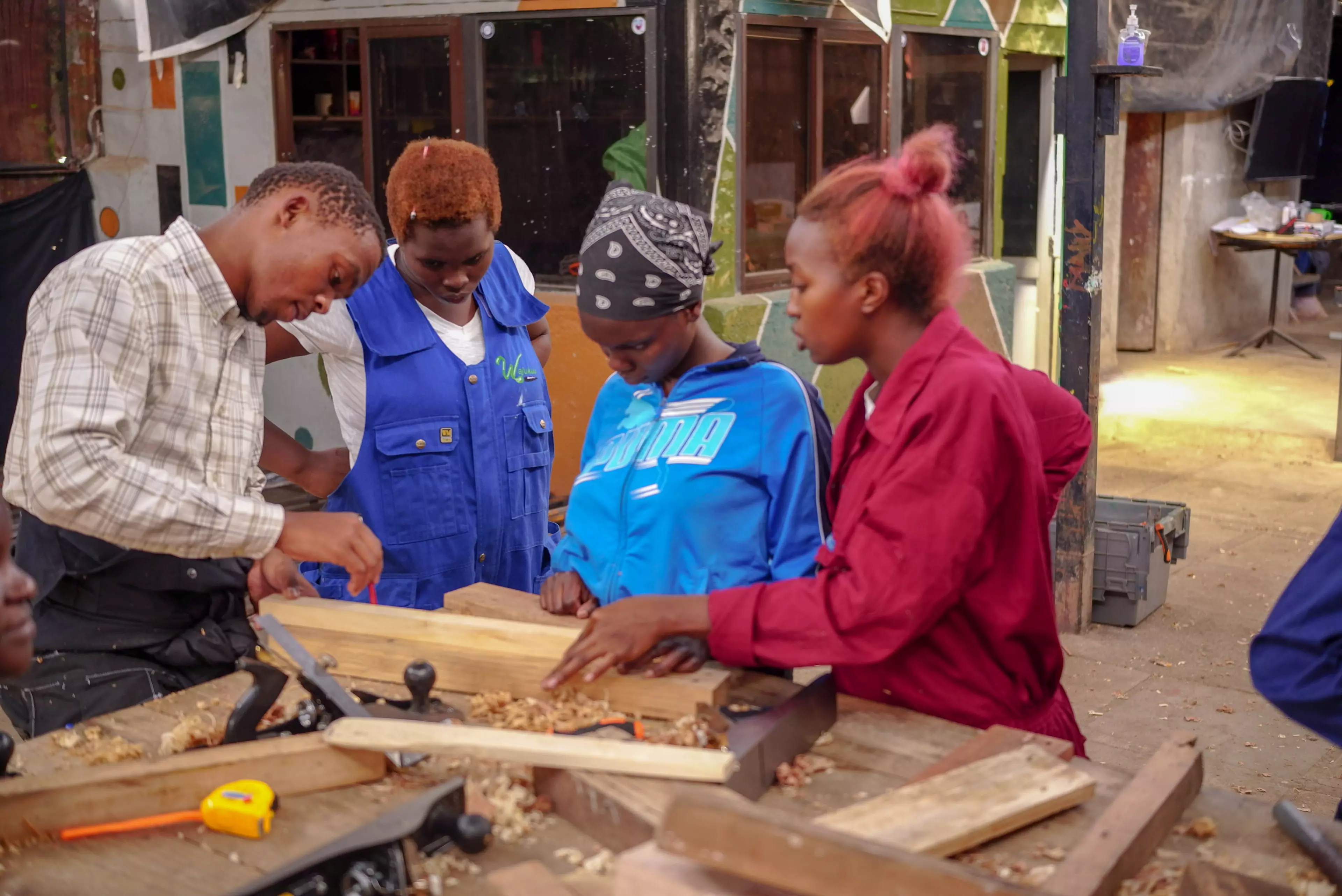 Wajukuu Holz Workshop
