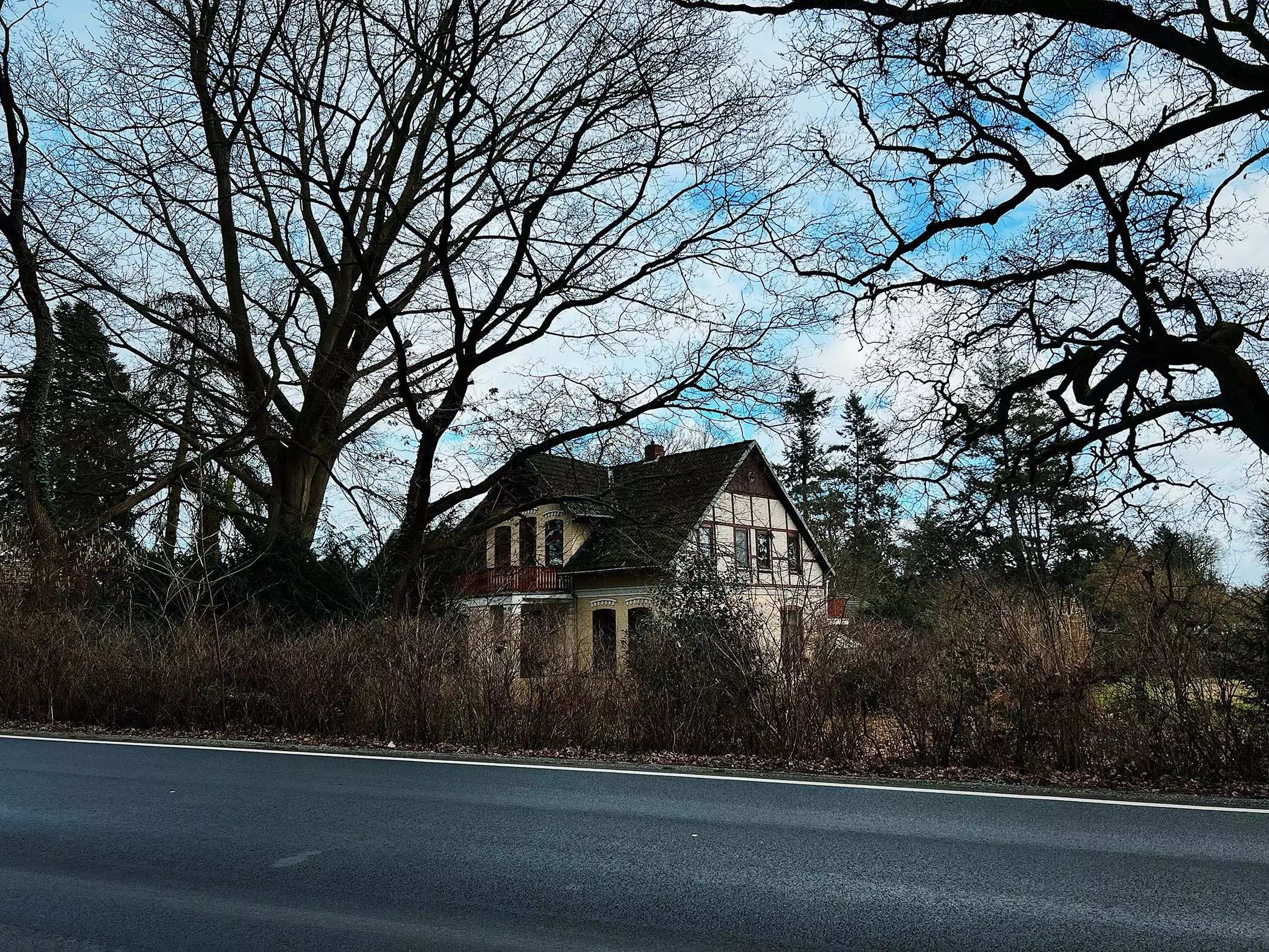 Alte Villa von Büsra Quadir in Niedersachsen - femtastics