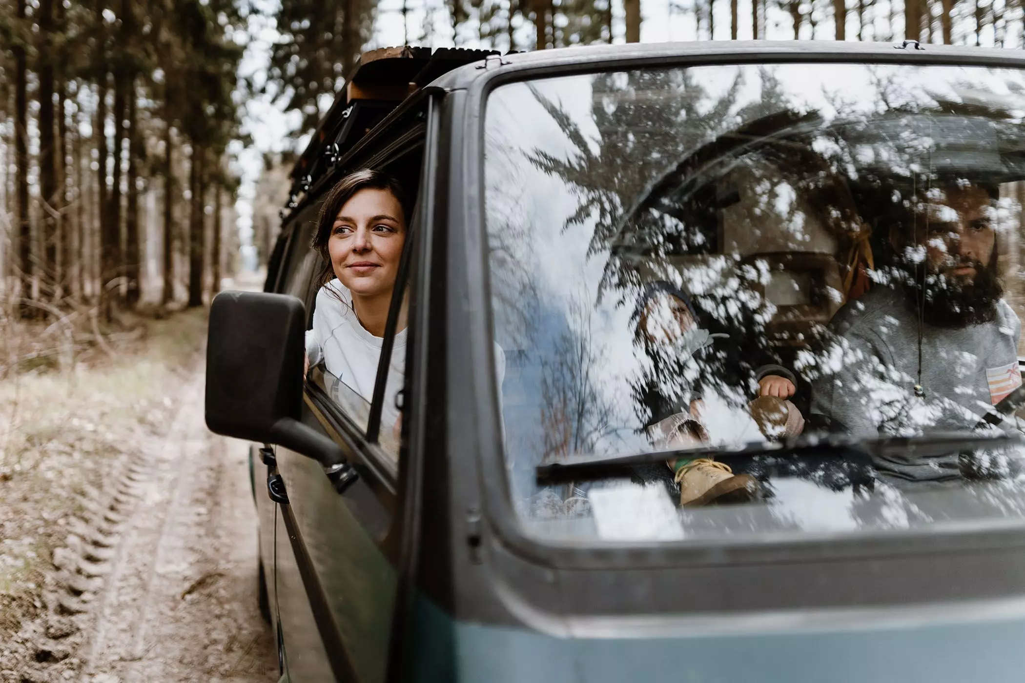 Lieben das Vanlife: Autorin Pia Maak und ihre Familie - femtastics