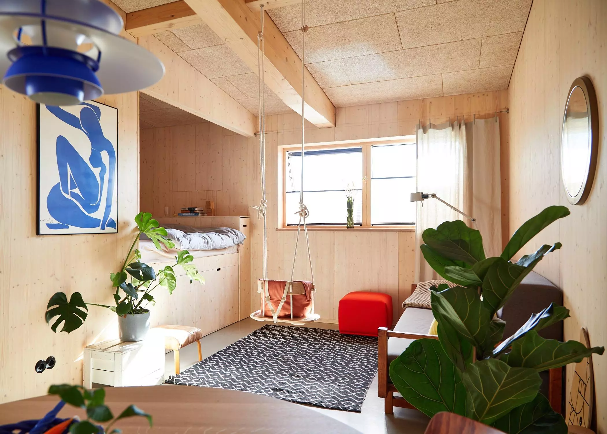 So schön sieht Kiefernholz mit Farbakzenten aus | femtastics