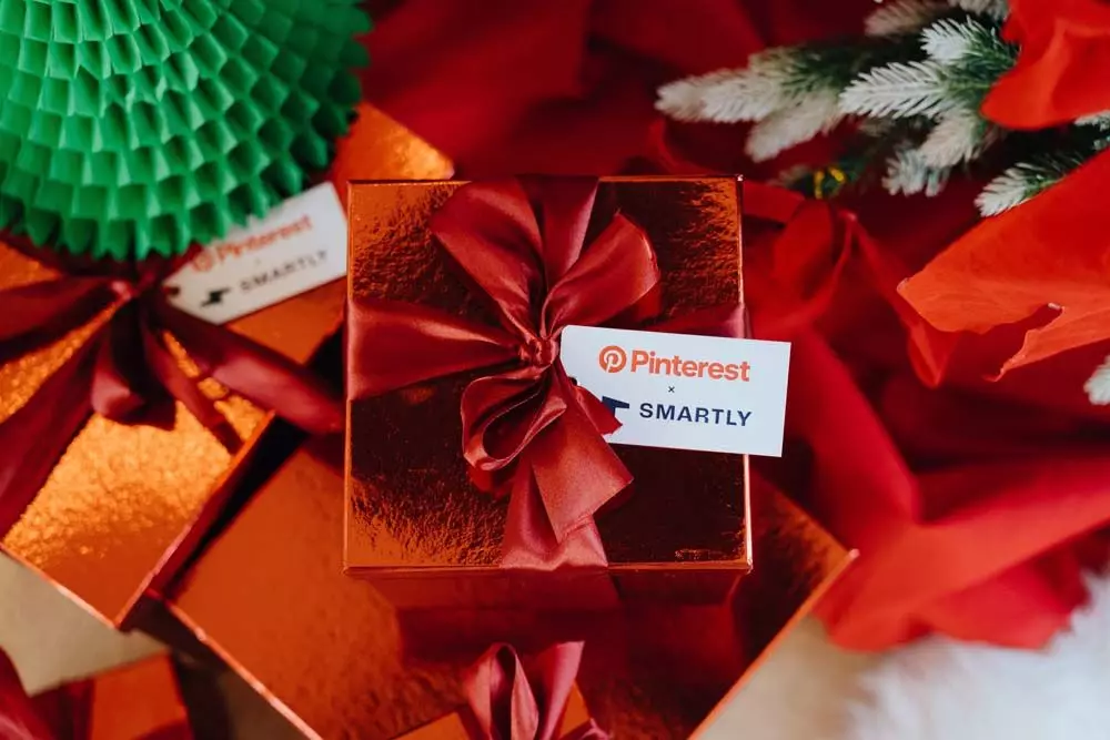Rote Pinterest-Geschenke