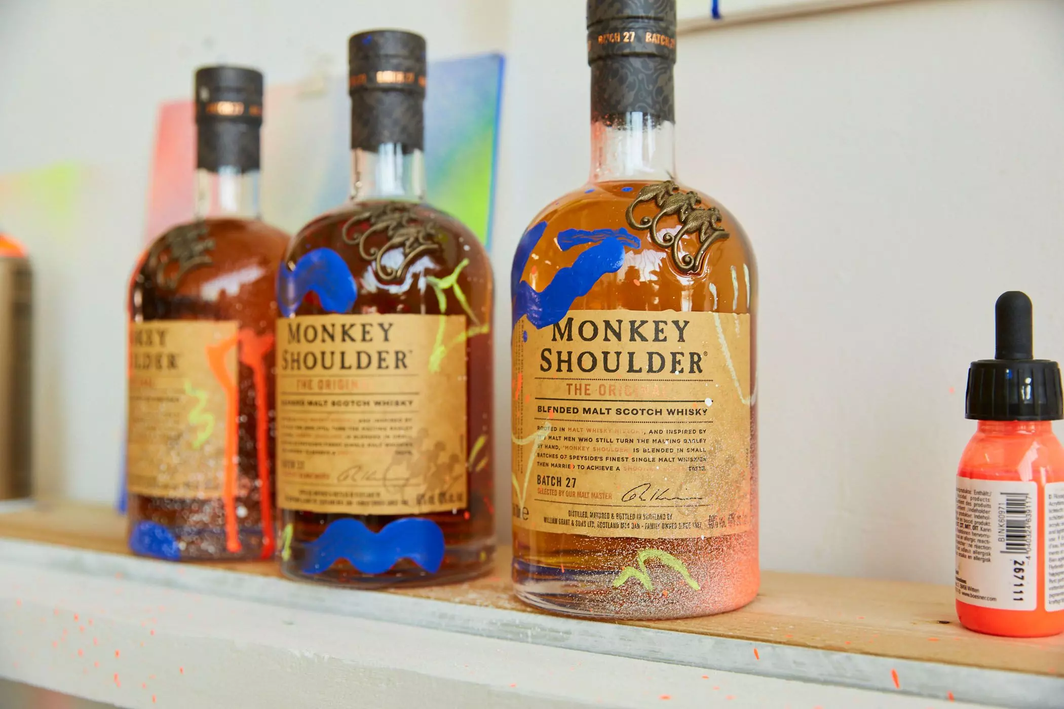 Monkey Shoulder Scotch Whisky im Hamburger Atelier der Künstlerin Anna T-Iron - femtastics