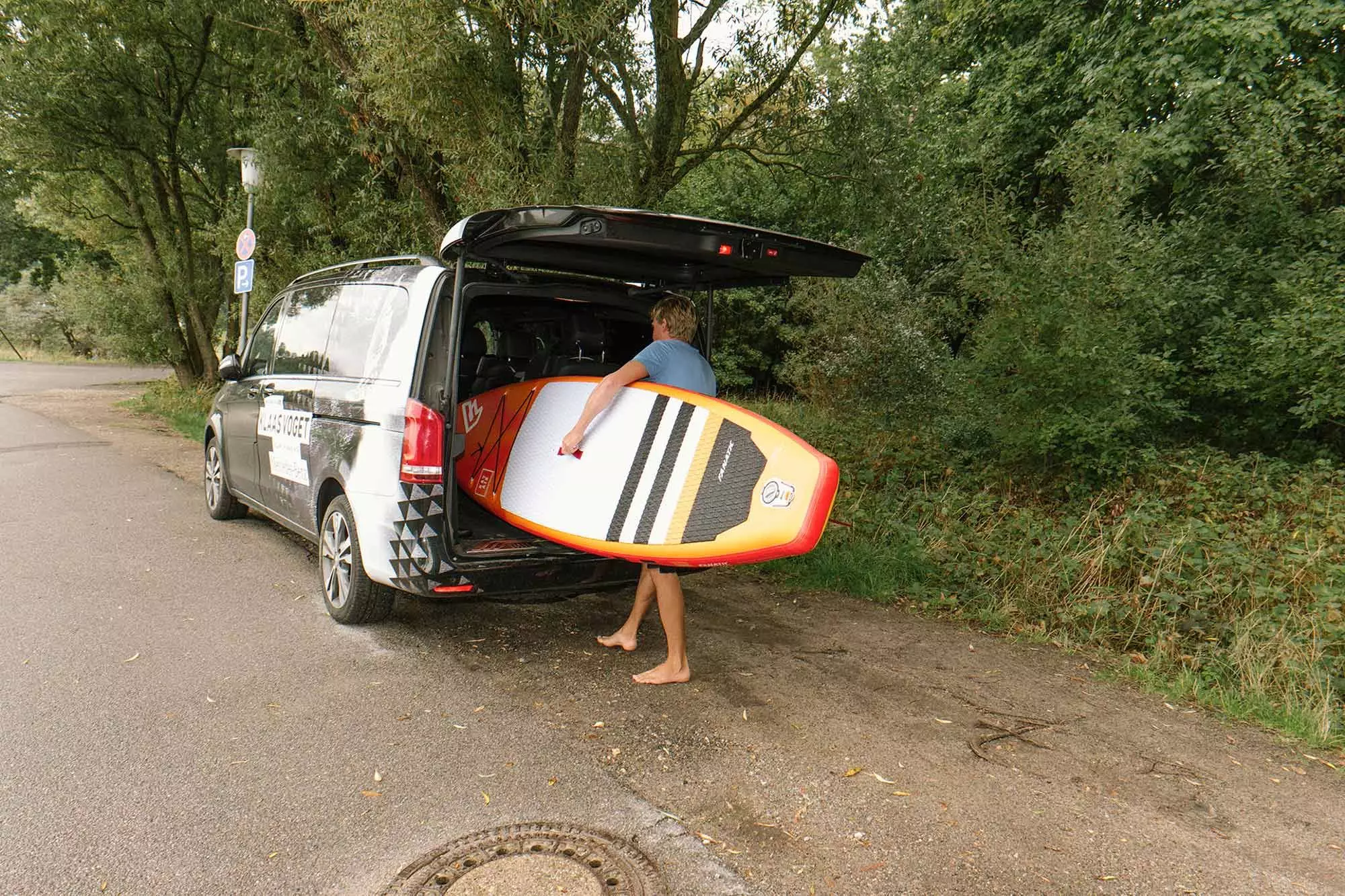 14-mercedes-windsurf