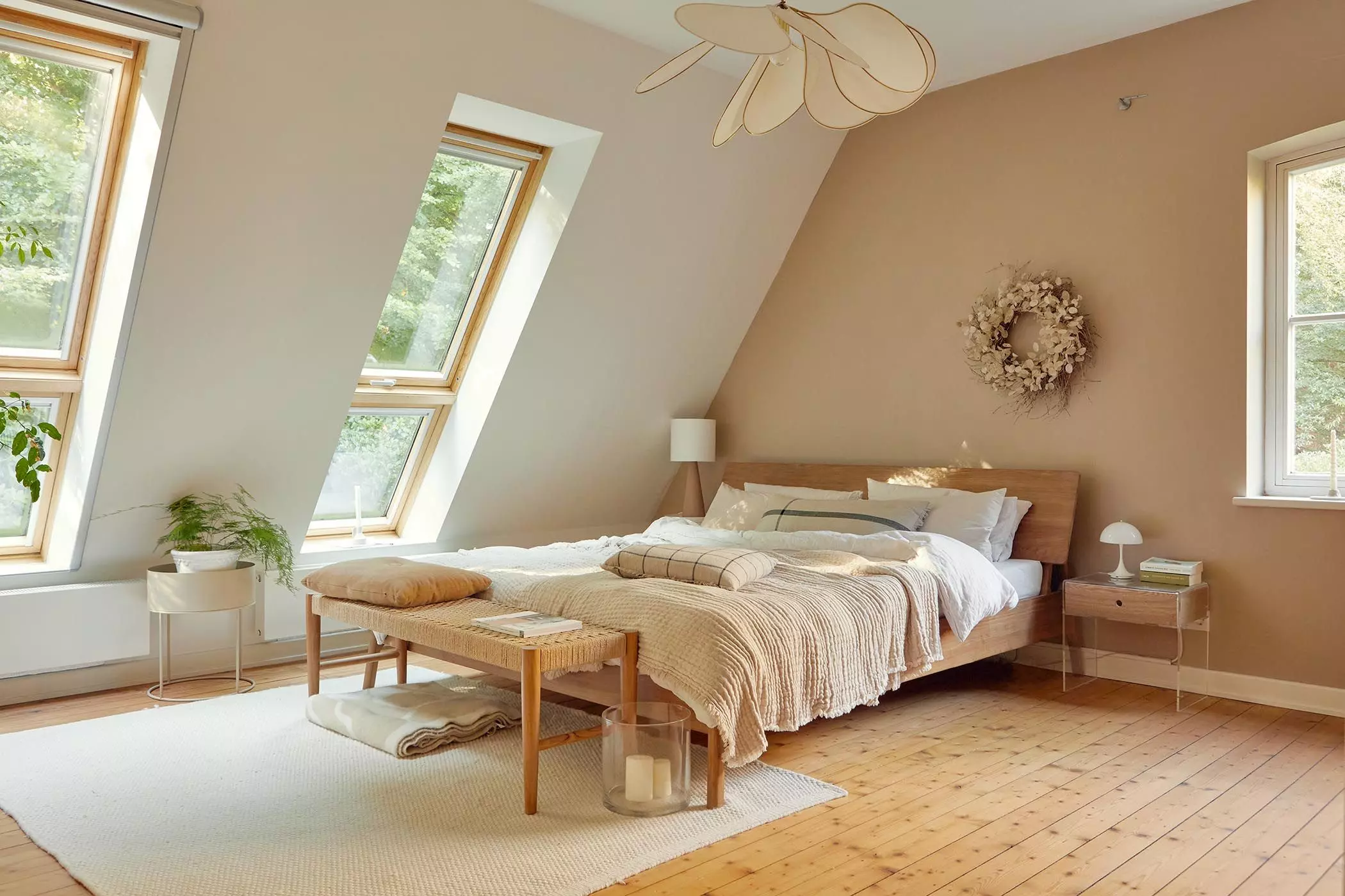 Schlafzimmer in Naturtönen | femtastics