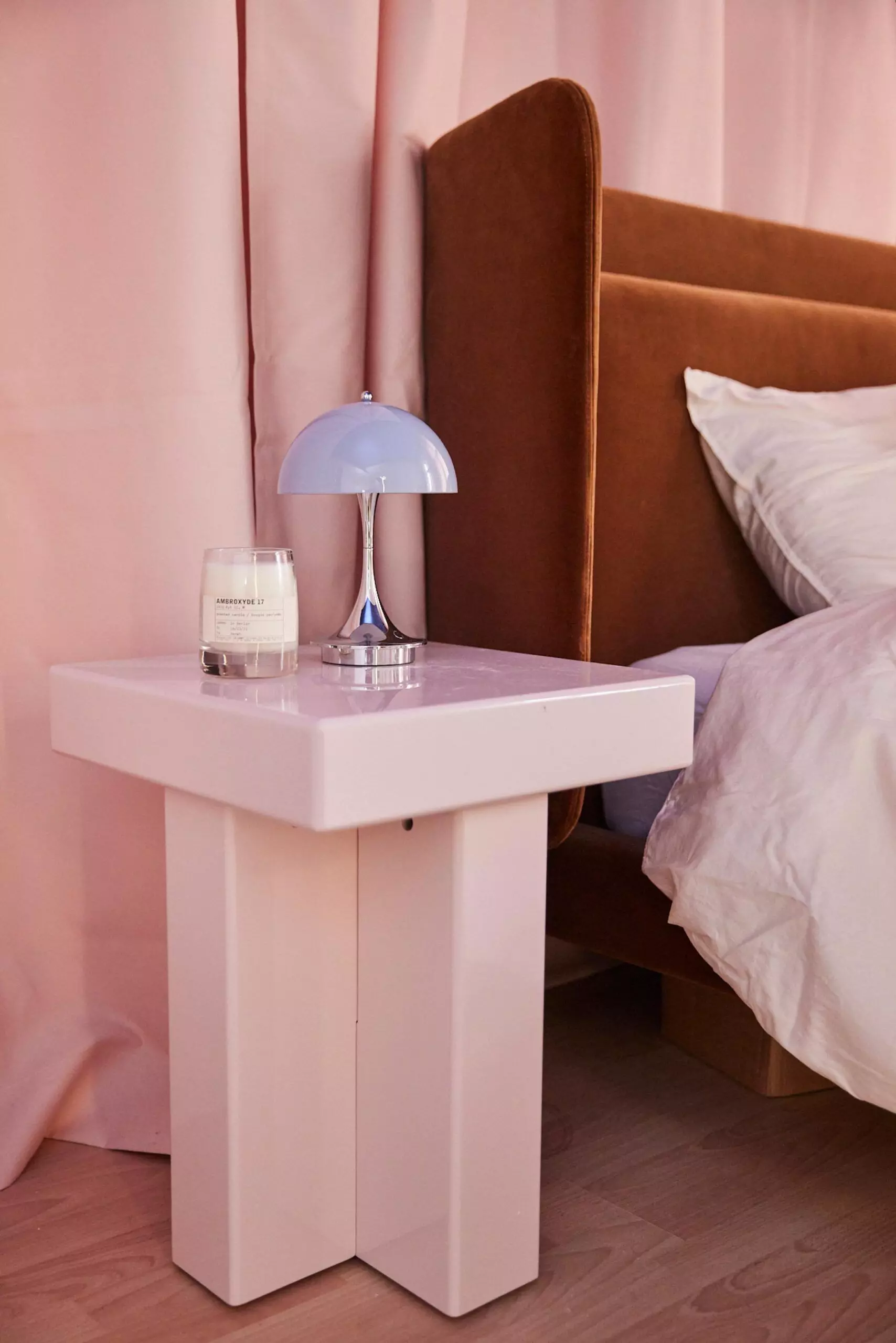 25-Sarah-Hartmann-rosa-Schlafzimmer