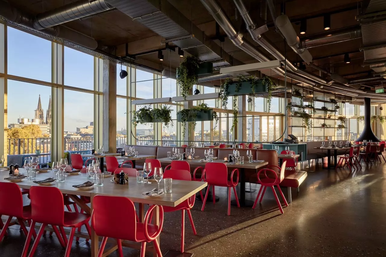 25h_Circle_SteveHerud_NENI_large (6)