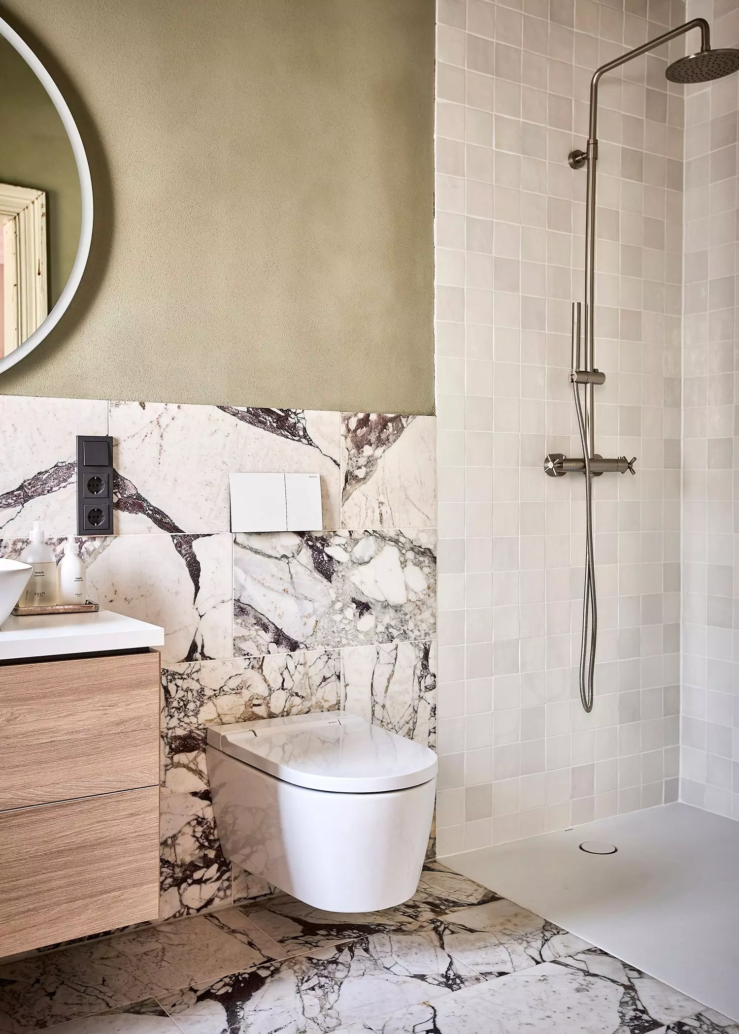 Armaturen von "Geberit" im Gästebad