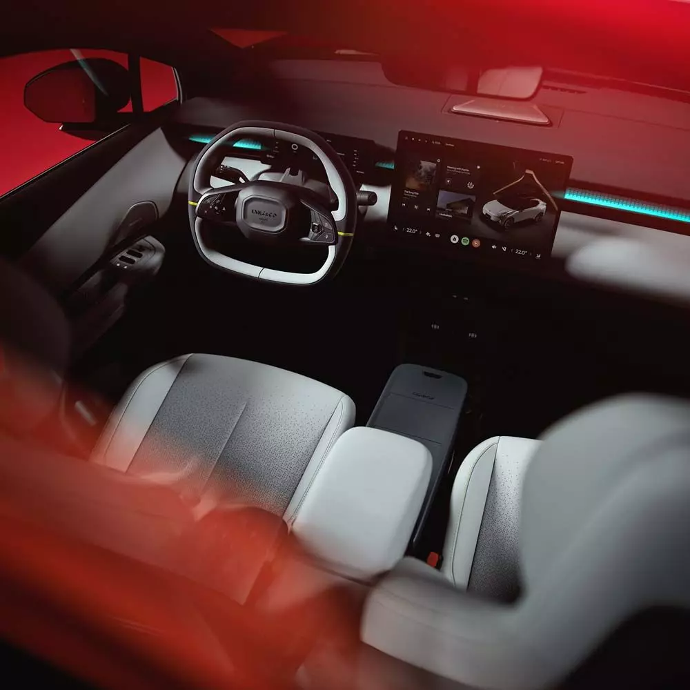 555233-LYNKCO_02_Interior_02_hires-0dfd0a-original-1728330343