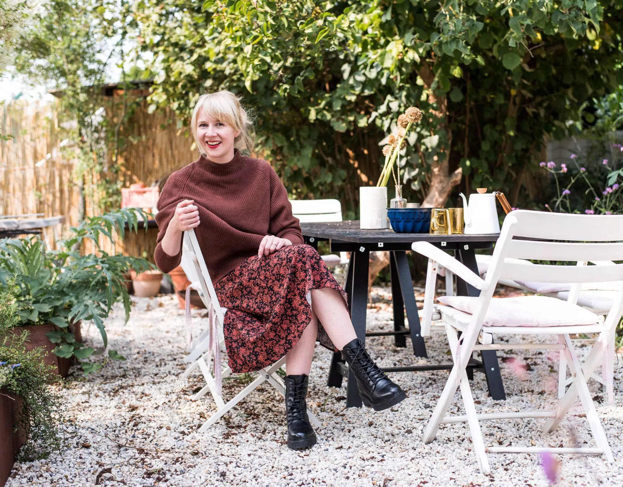 Anne Peter in ihrem Schrebergarten "Nyponhus"