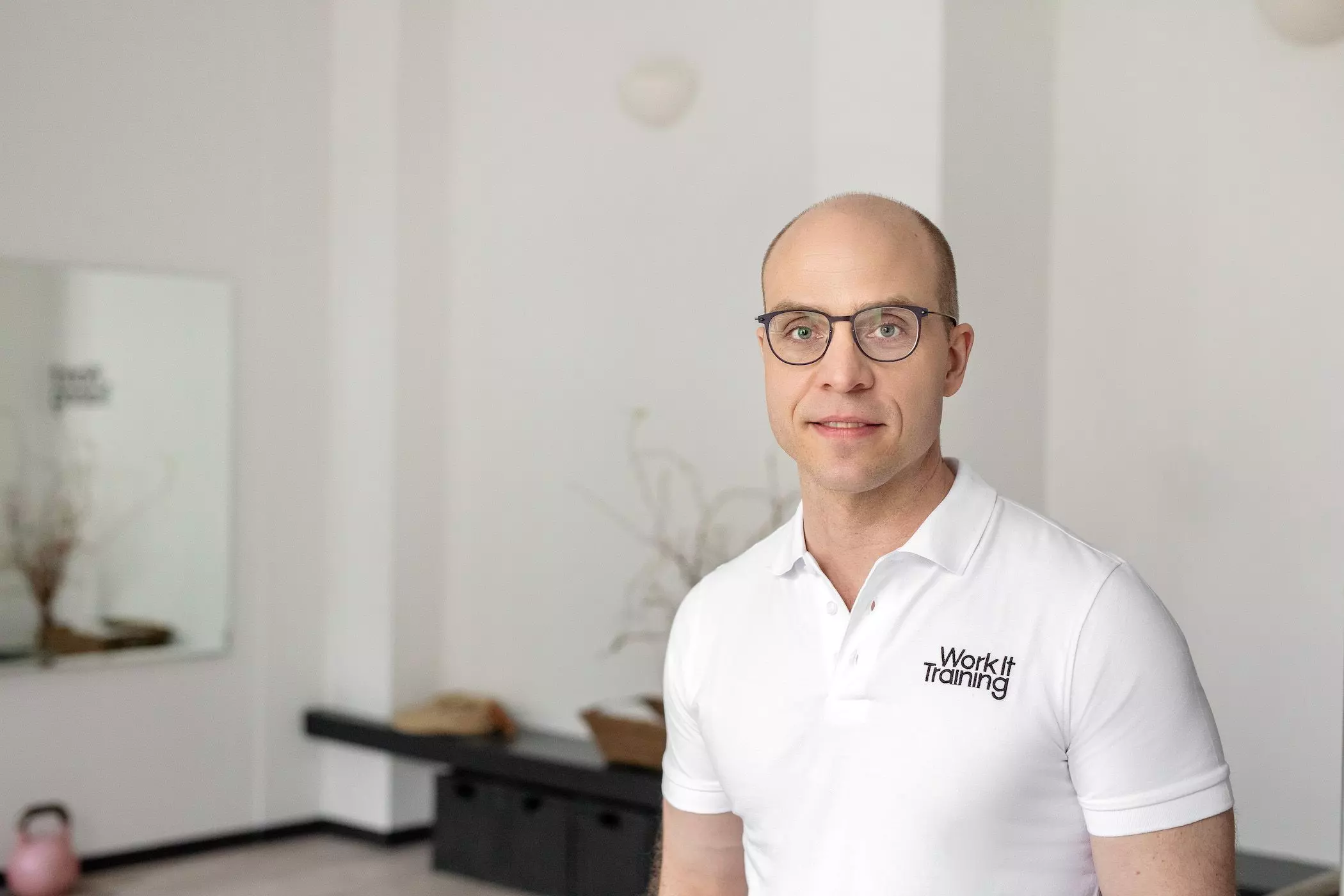 Fitnesstrainer und Gründer des Studios "Work it Training" in Hamburg: Arlow Pieniak - femtastics