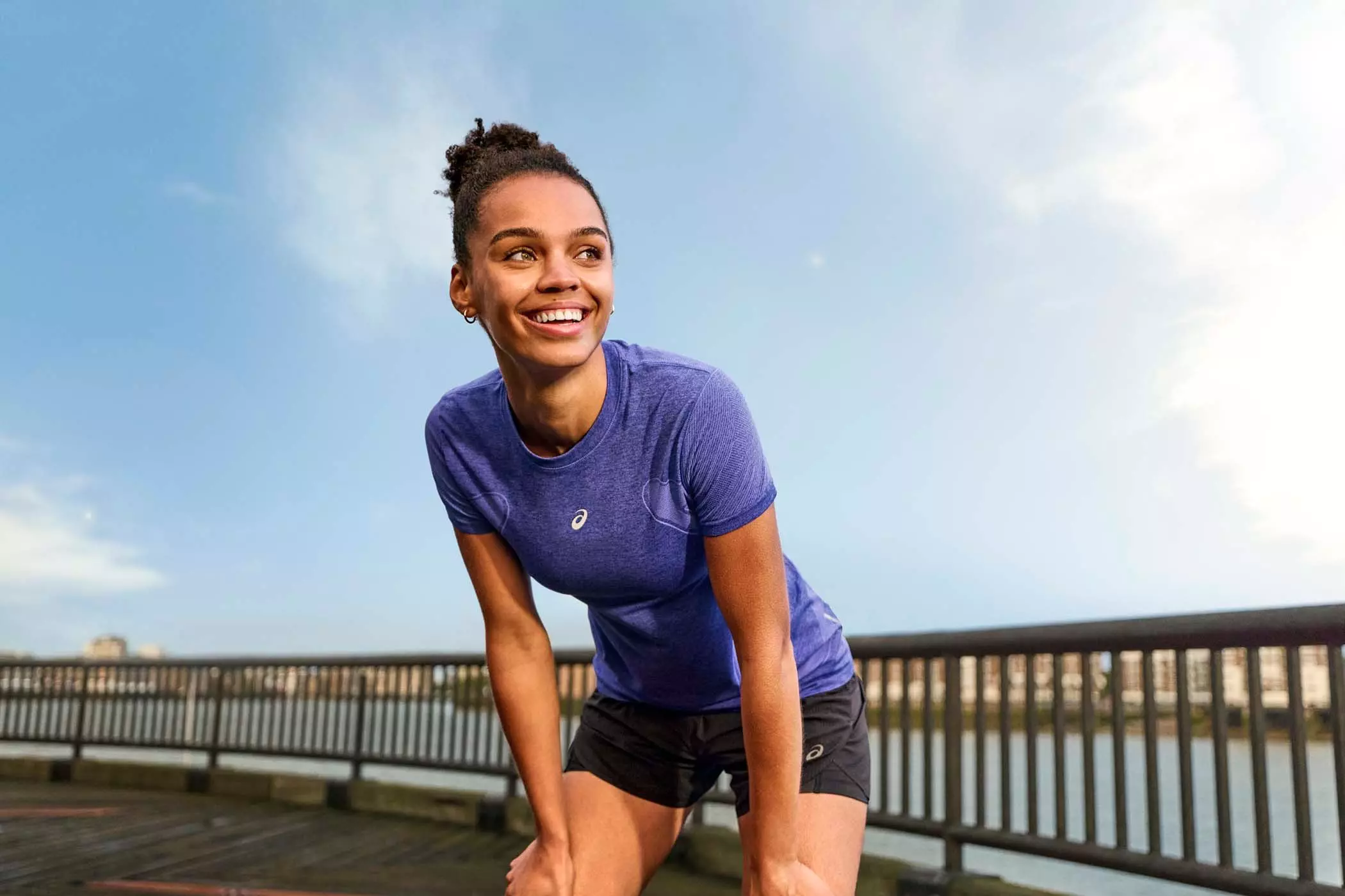 ASICS Superblast 3 Kampagne Frau