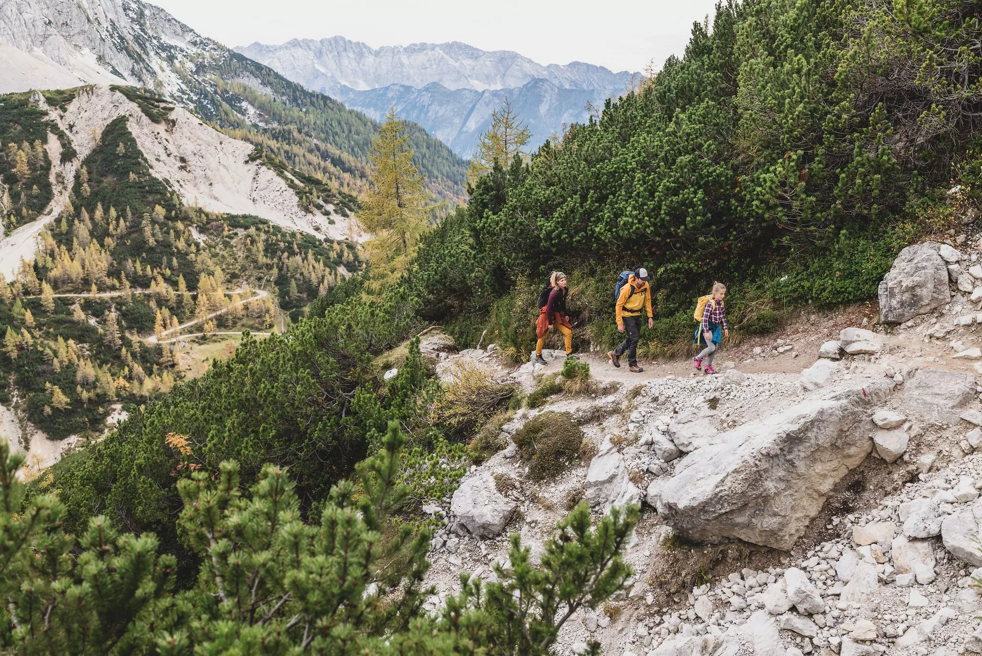 Ciril Jazbec, TENT Film-0096_rok_zalokar_mountain_guide_family_slemenova_spica_hike_tent_film-photo-m