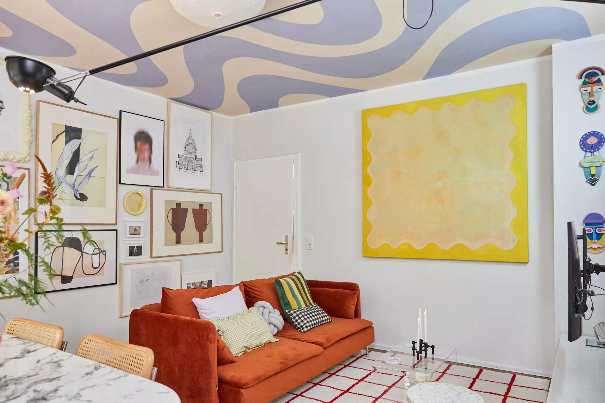 Decke-bunt-streichen