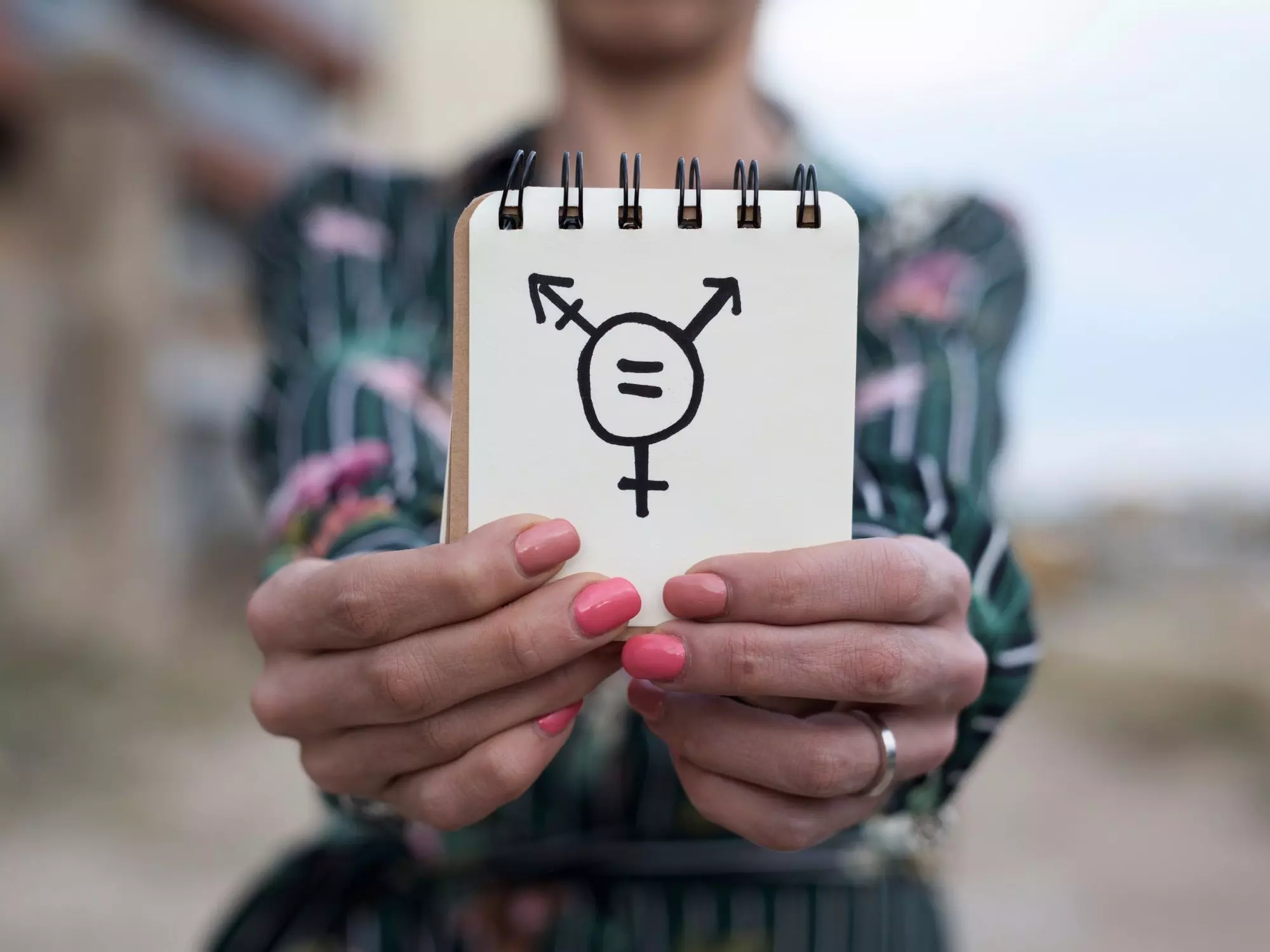 Equal Pay Day: Wieso Frauen* in Luxemburg mehr verdienen als Männer