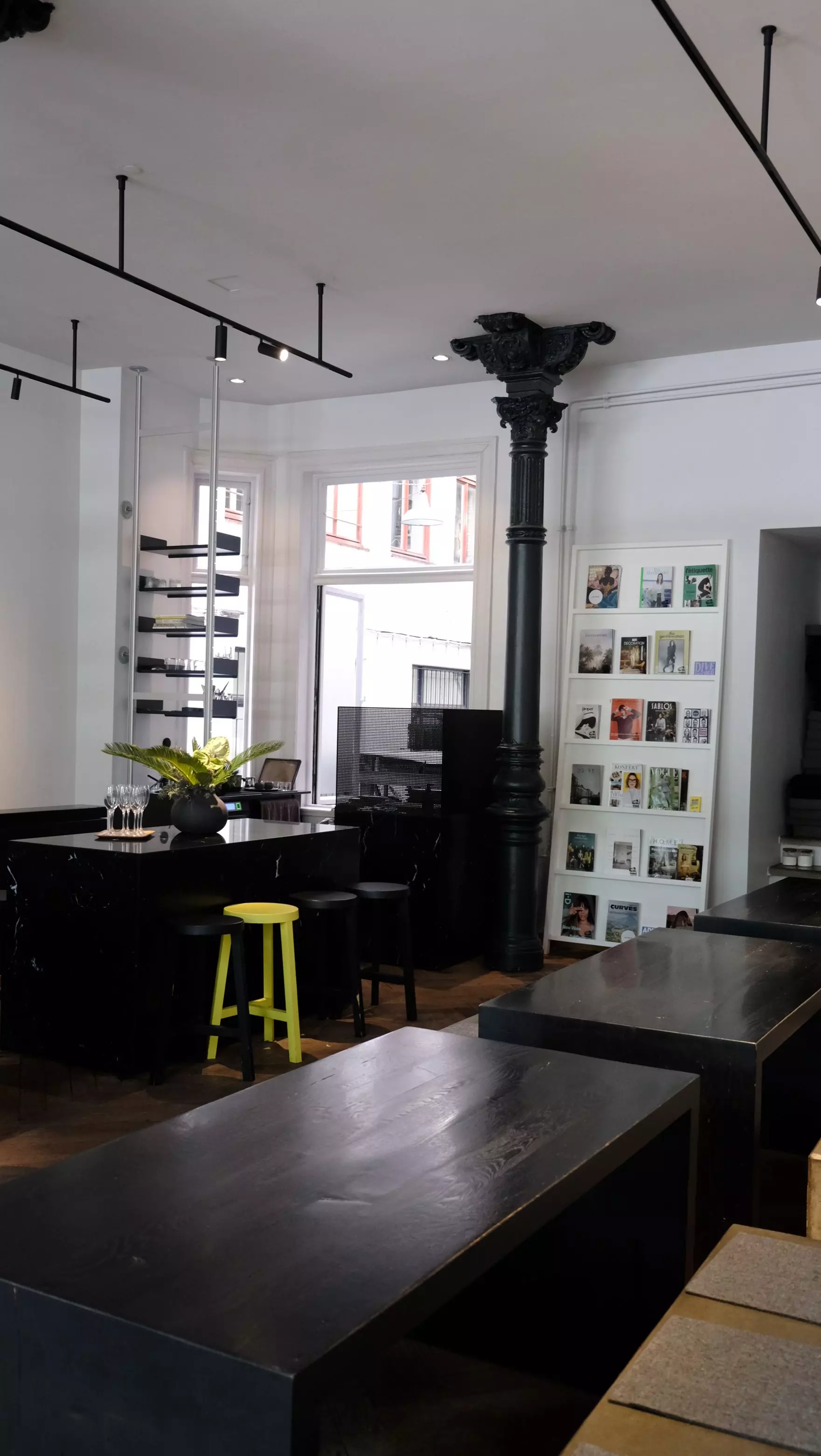 Erste Liebe Bar Interior