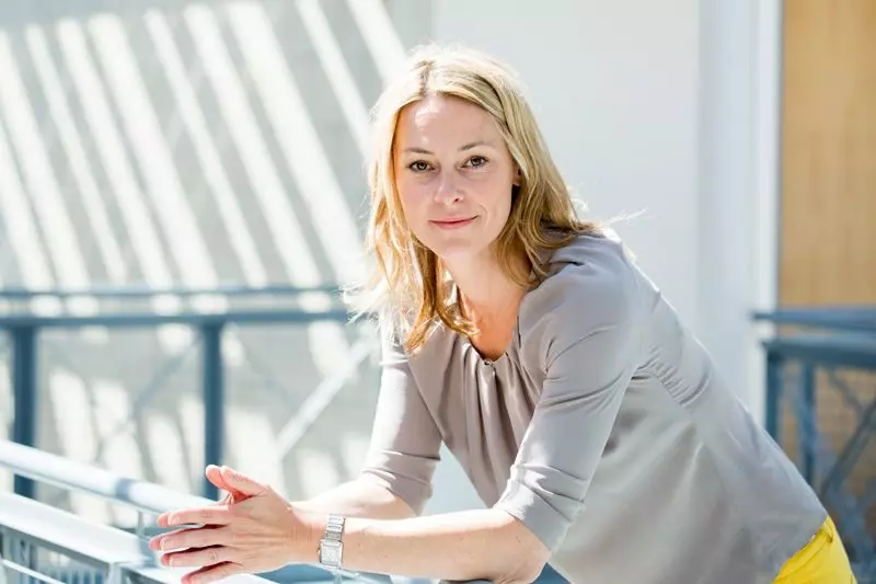 Femtastics-Anja-Reschke-Portrait-Teaser