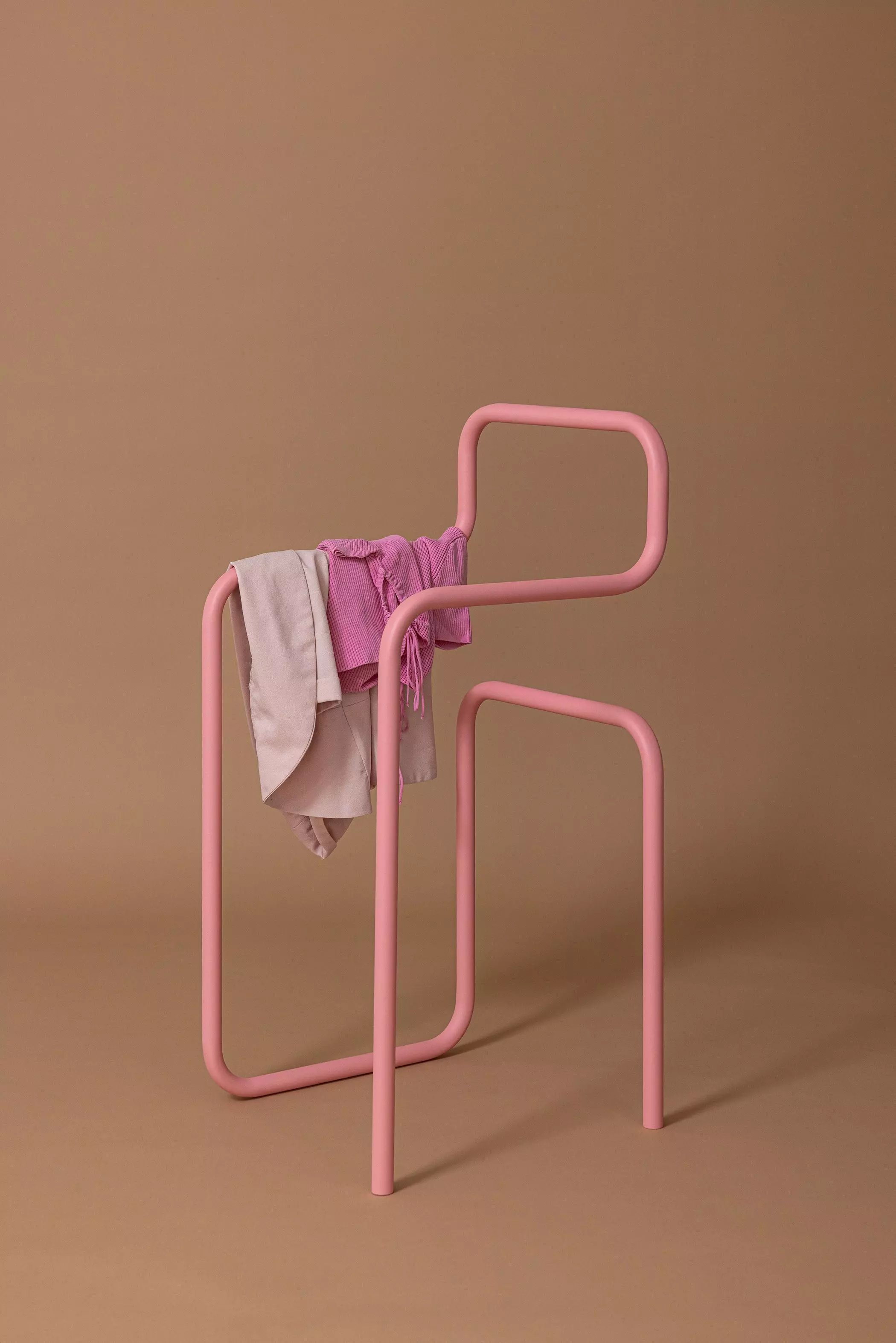 Herrendiener "James" von "Metallbude"