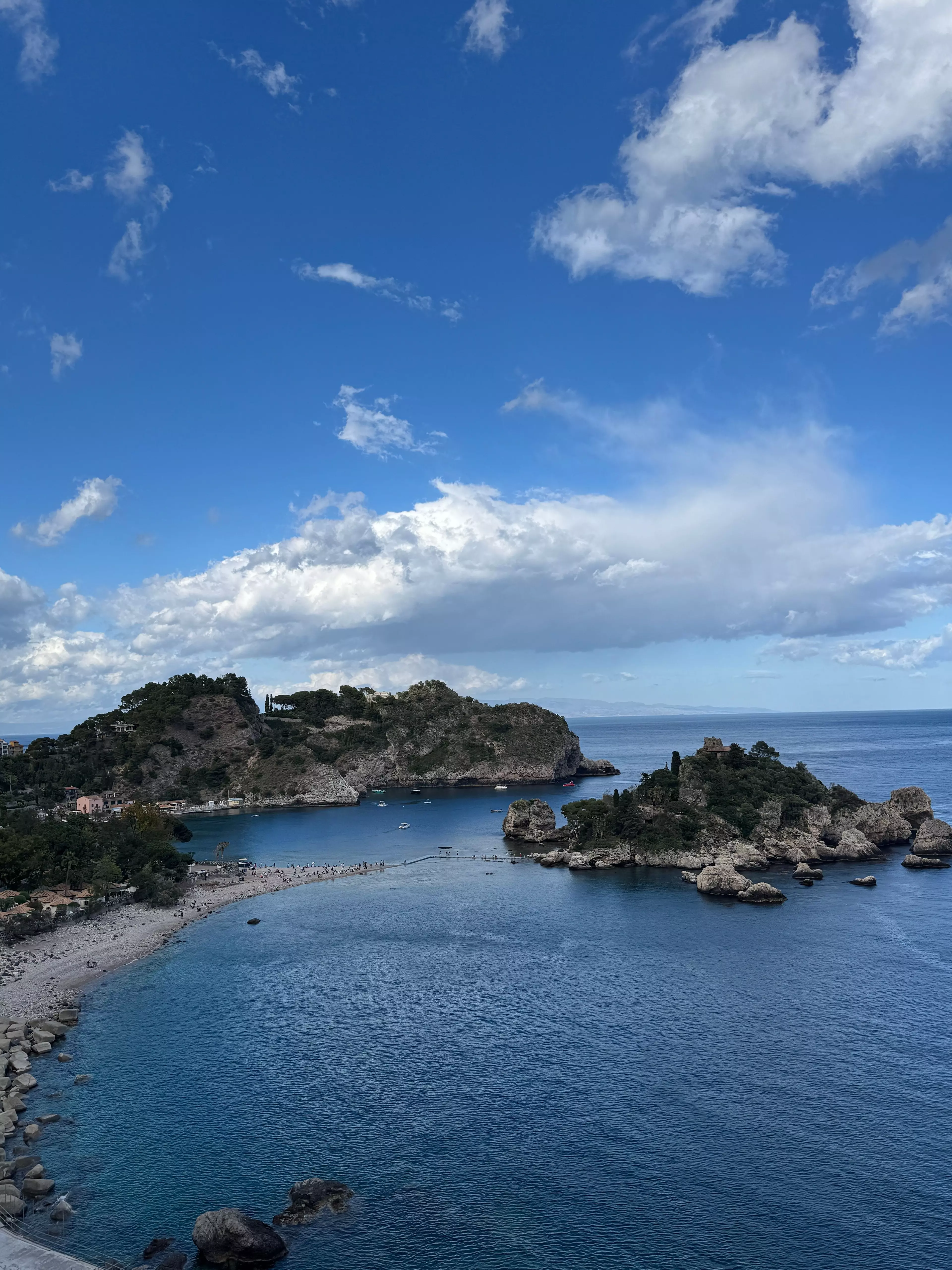 Auf der Isola Bella vor Taormina befindet sich ein Museum.