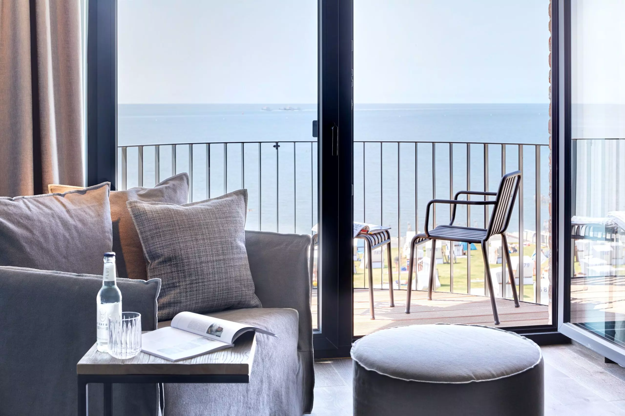 LH_190729_44_ZI_220_DeluxeMeerblickBalkon_AndreaFlak