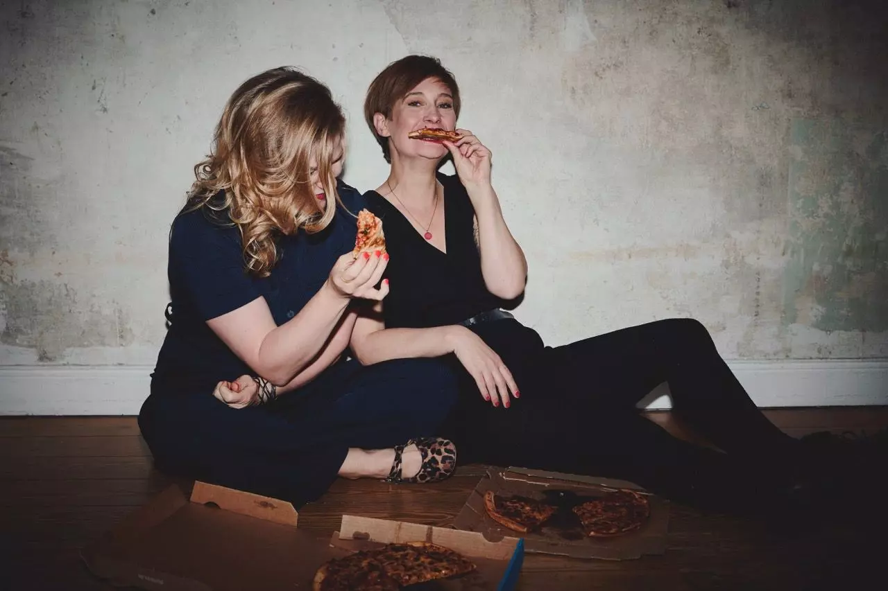 Marlene Borchardt und Nora Burgard-Arp ber Food Noise und unseren Umgang mit Essen