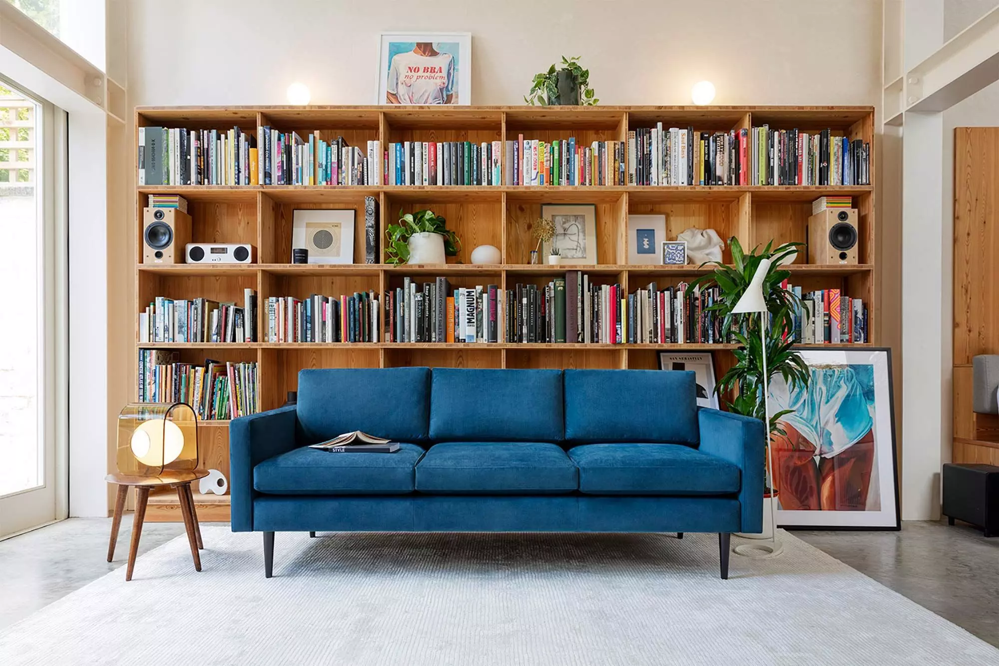 Blaues Sofa von "Swyft"