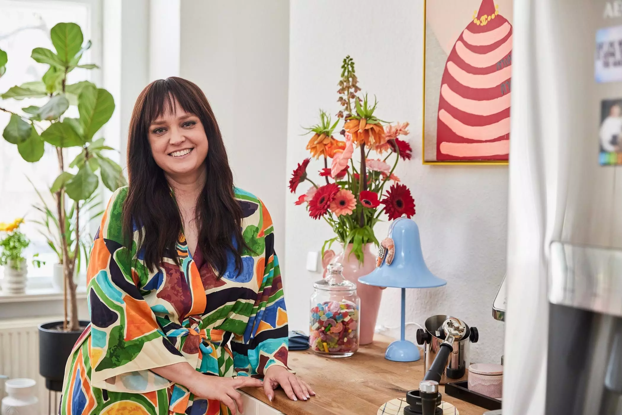 Portraitfoto der Künstlerin Vreni Frost - femtastics