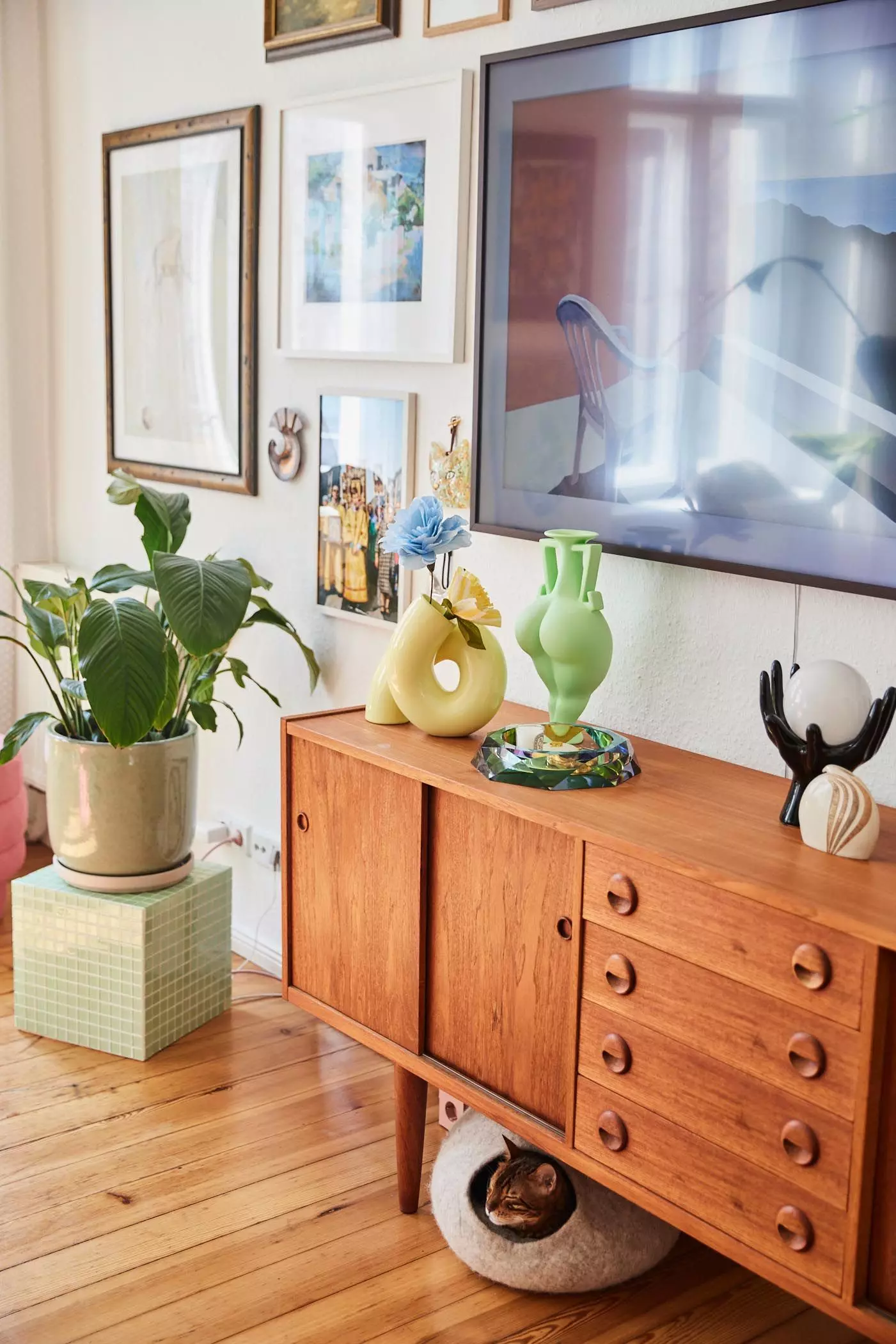 Details in der Wohnung von Vreni Frost - femtastics