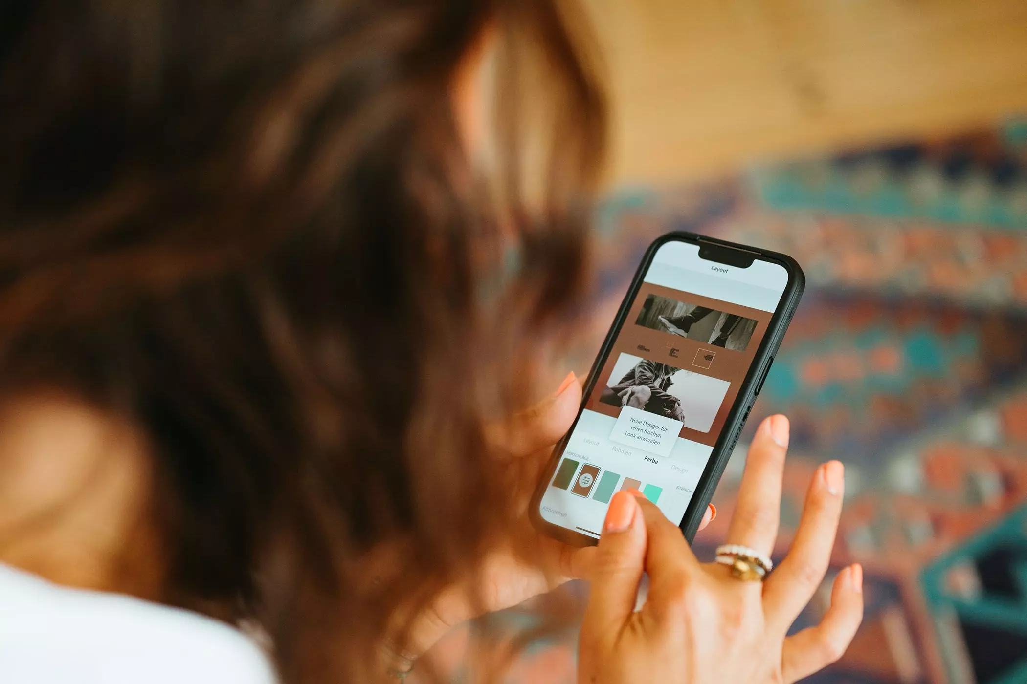 Adobe Express App auf dem Smartphone | femtastics