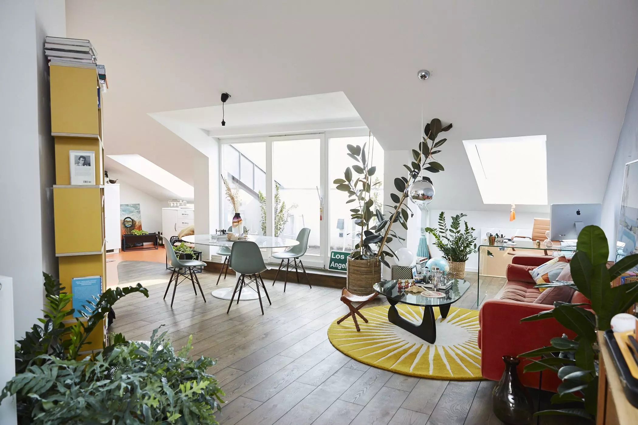 femtastics-Homestory-Cloudy-Zakrocki-Berlin