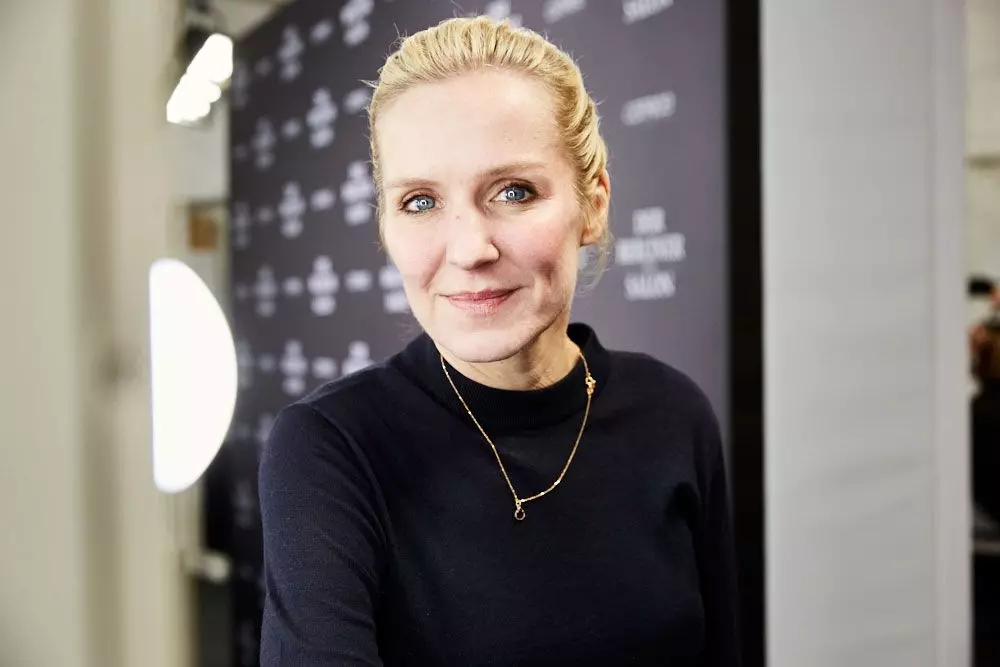 femtastics-Interview-Loni-Baur