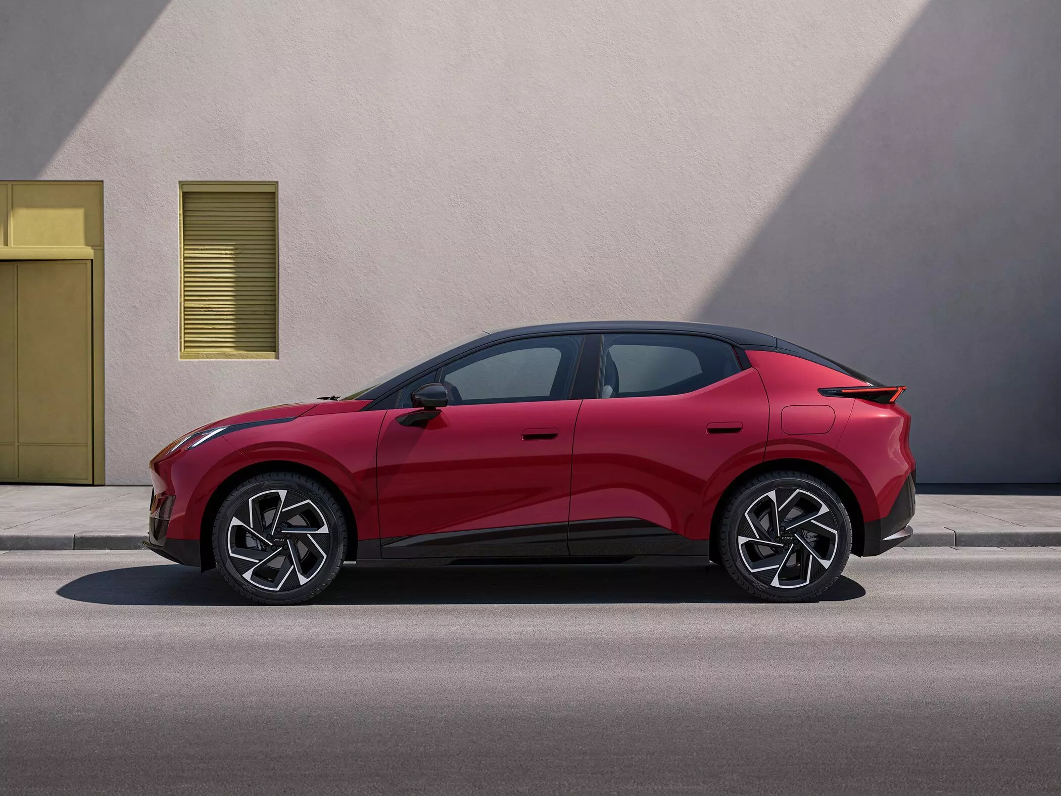 femtastics-Lynk-Co-02-Rezension